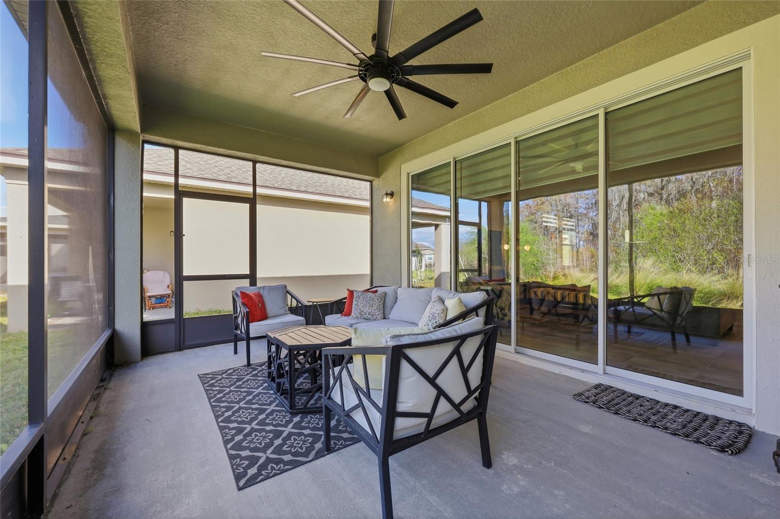 TAPESTRY PH 5 - Residential