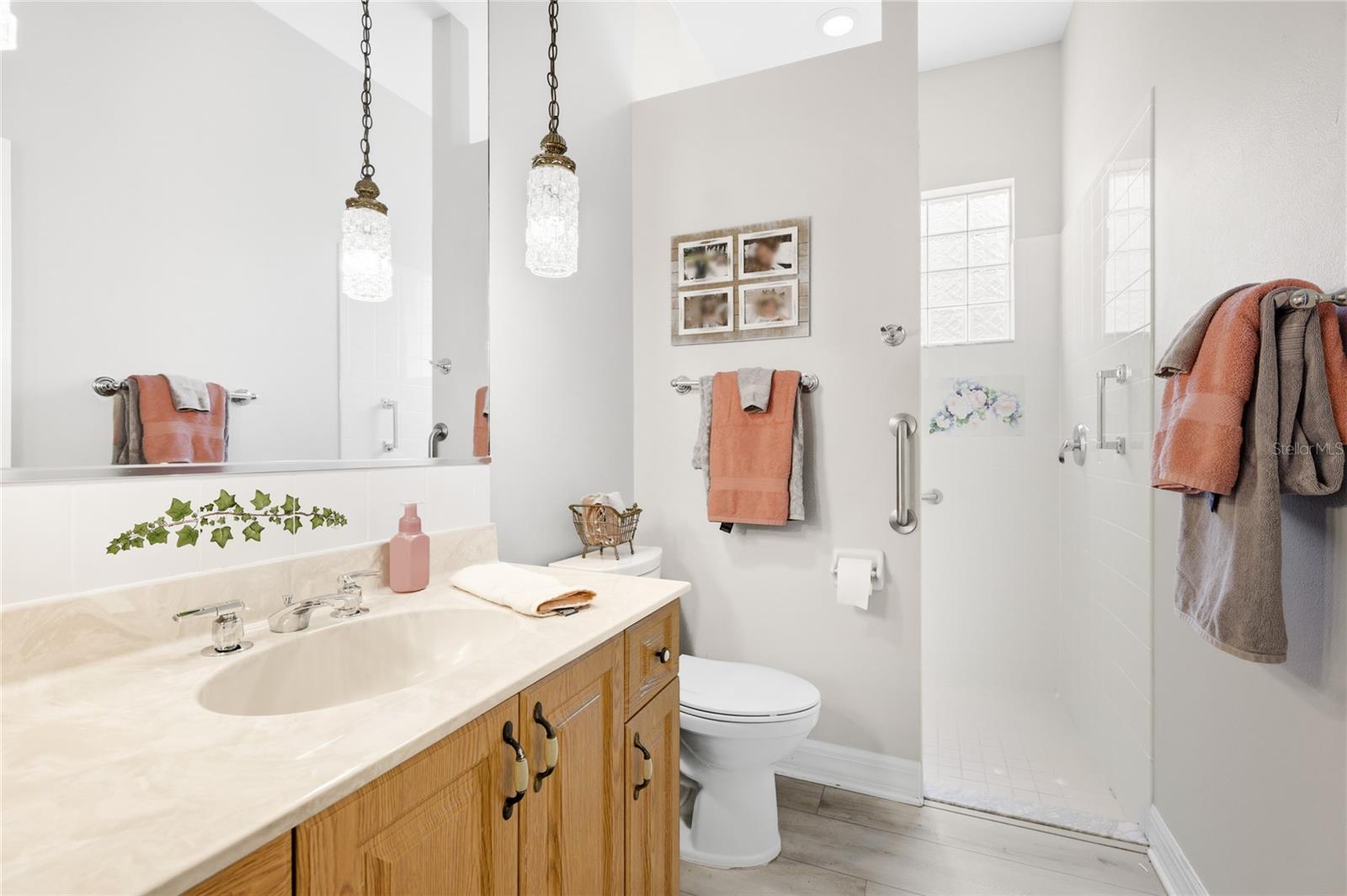 CYPRESS CREEK ESTATES - Residential