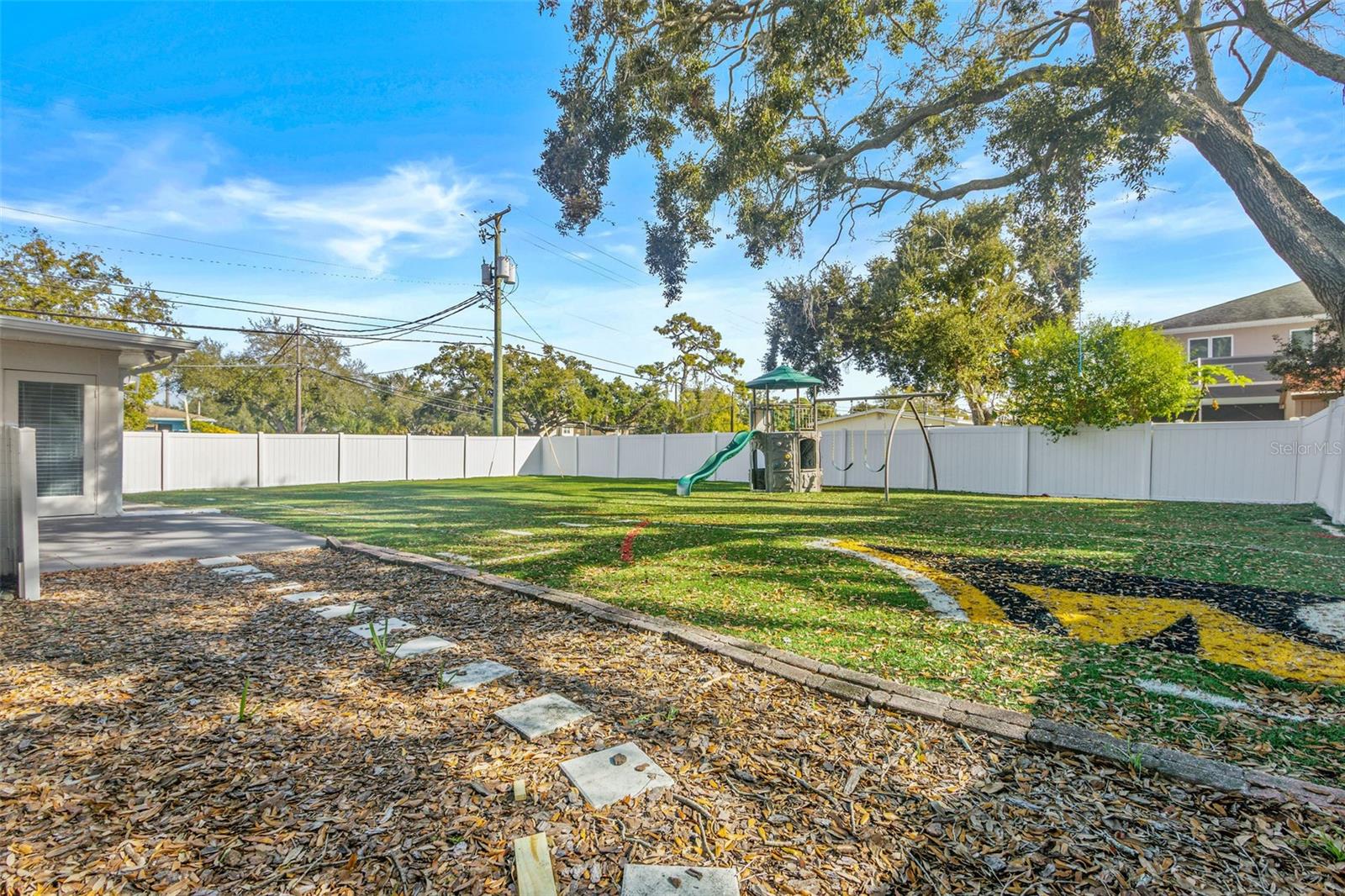 FOREST PARK - Residential Lease