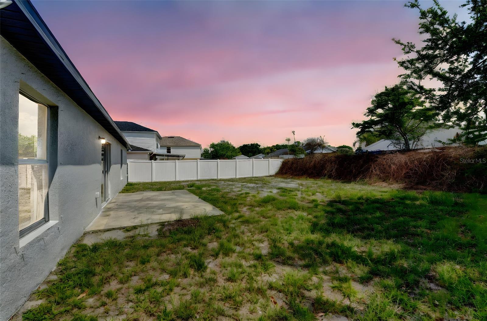 QUEENS COVE PH 04 - Residential