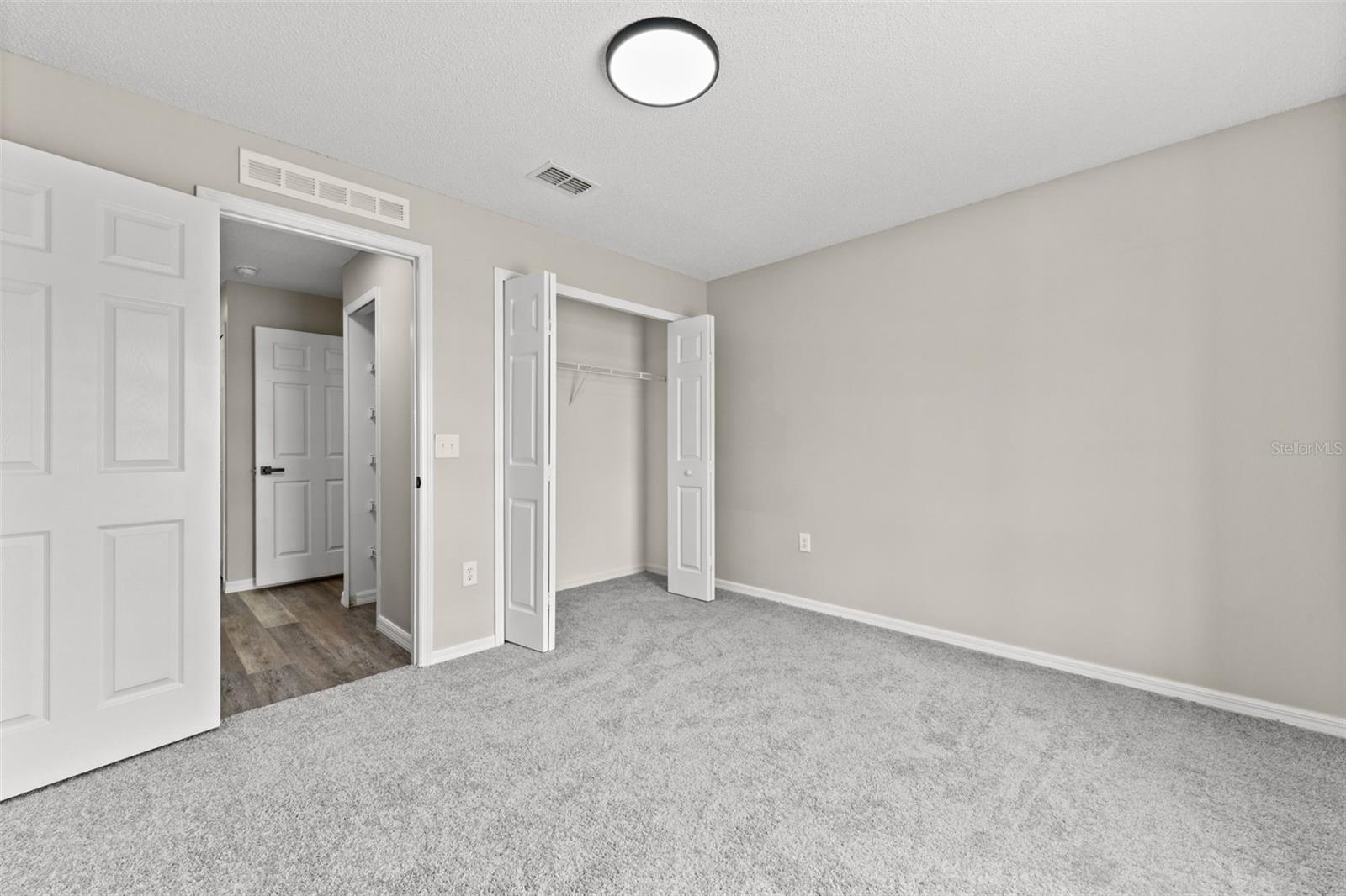 QUEENS COVE PH 04 - Residential