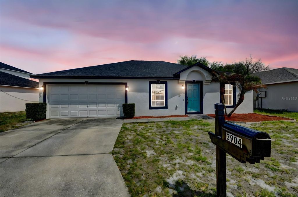 Photo of 3904 Warbler Drive, Winter Haven, FL 33880 (MLS # O6394168)