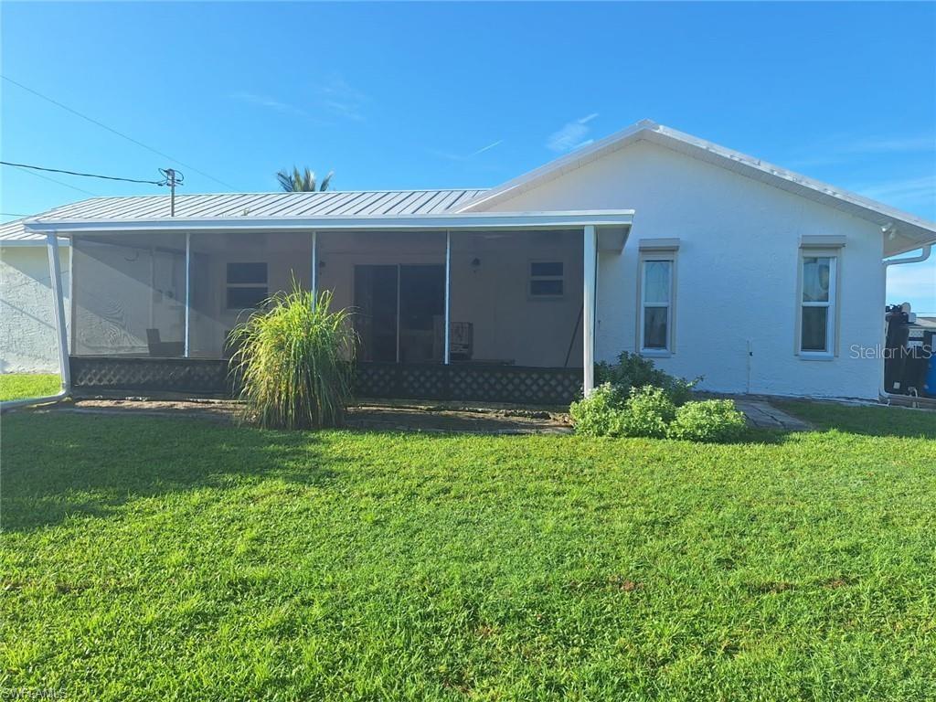 CAPE CORAL - Residential