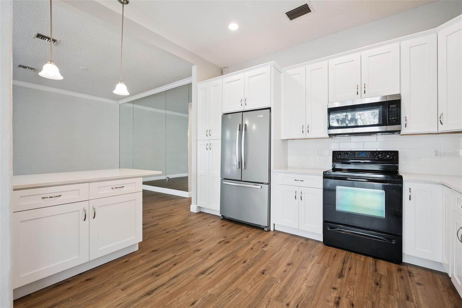 LONGWOOD GREEN REP - Residential