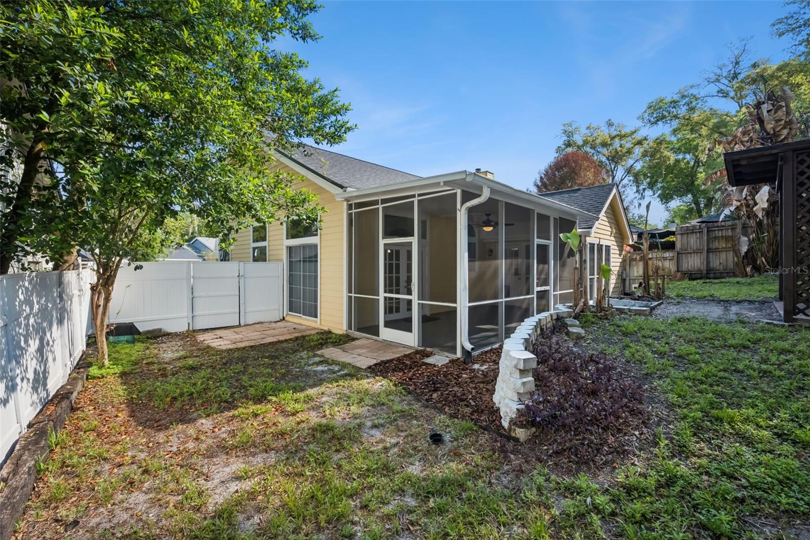 LONGWOOD GREEN REP - Residential