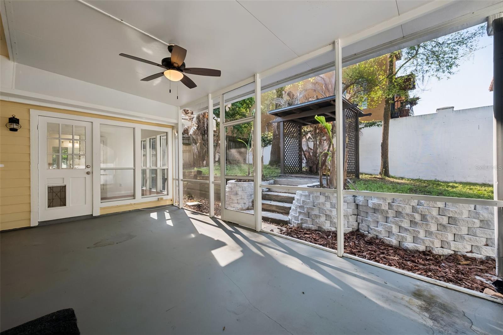 LONGWOOD GREEN REP - Residential