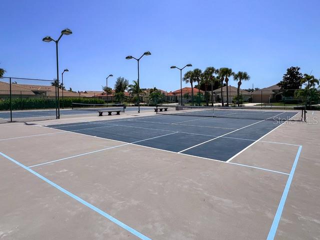 OAK FOREST PH 1 - Residential Lease