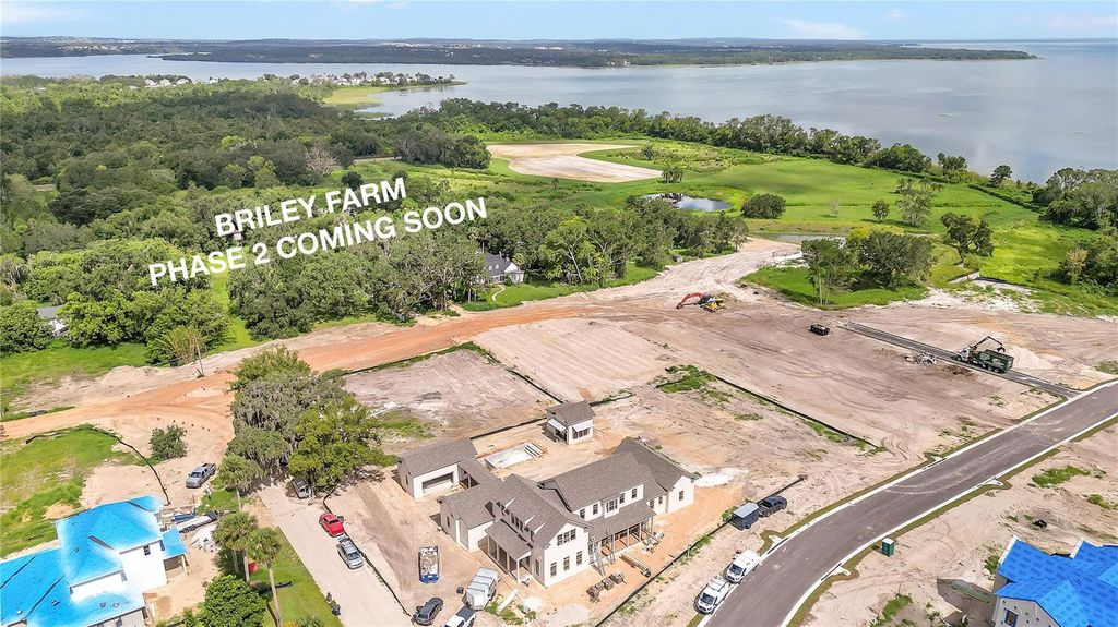 Photo of 556 Walker Street, Oakland, FL 34787 (MLS # O6388702)