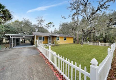 A home in PORT CHARLOTTE