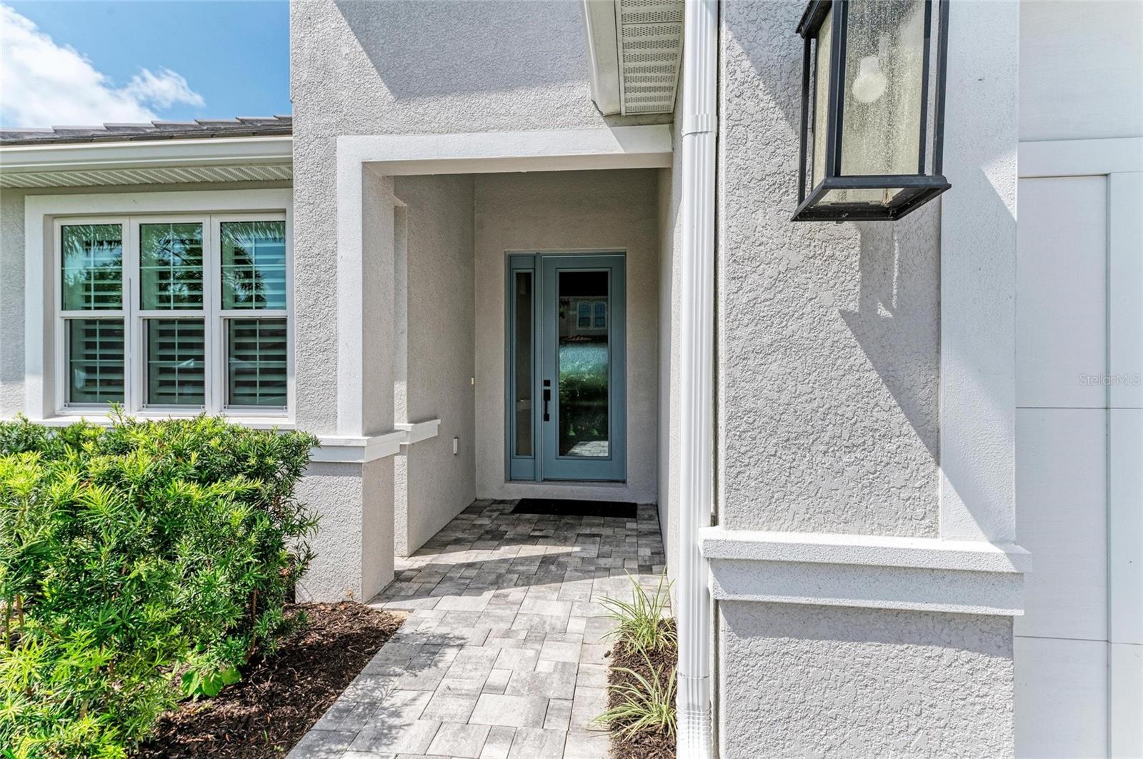 5428 TITLE ROW DRIVE