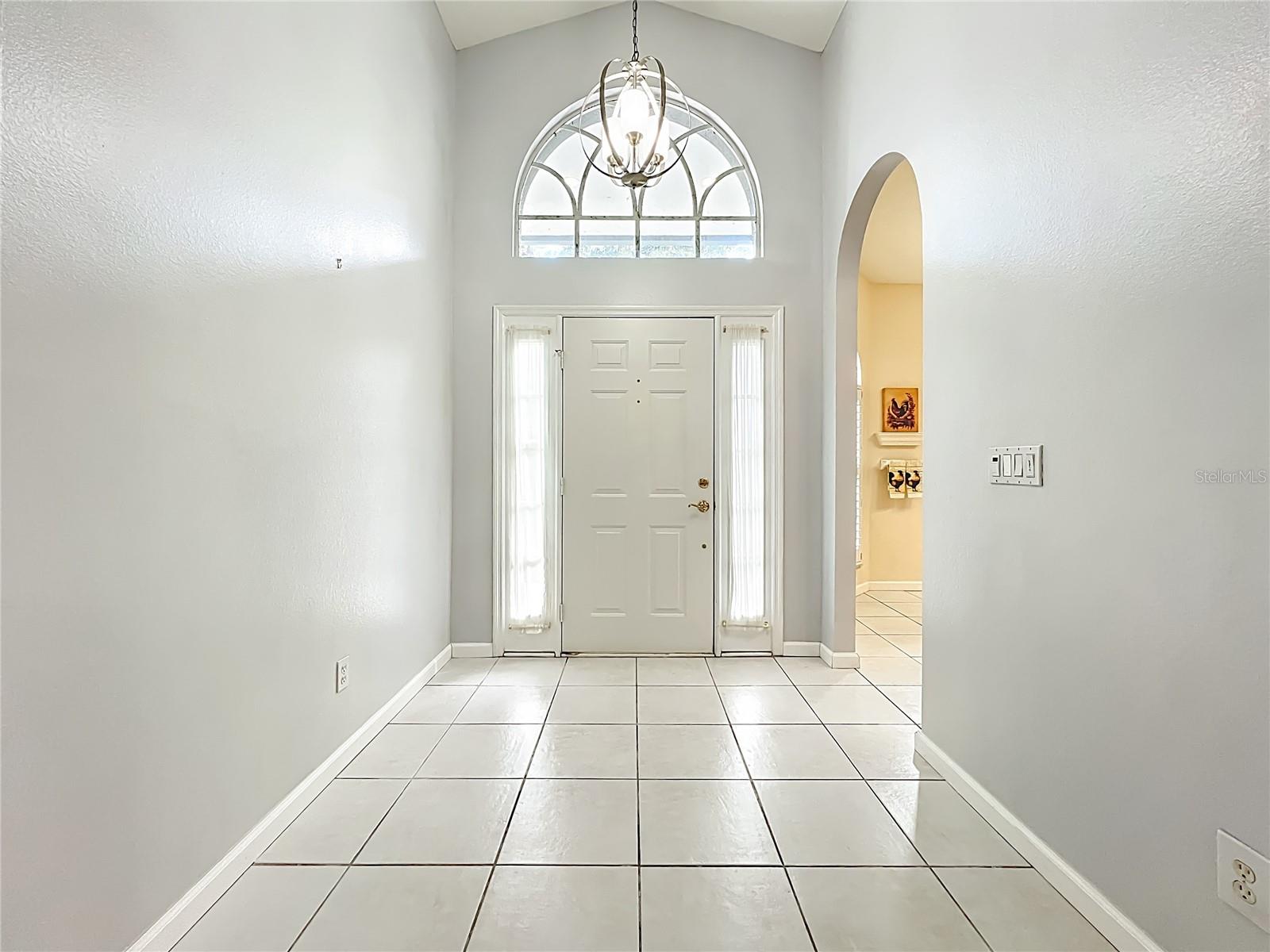 809 MUIRFIELD CIRCLE
