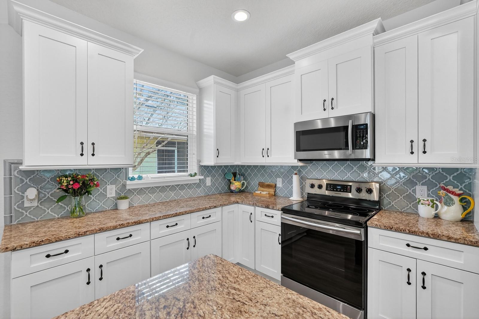 AVALON BY SEA - Residential