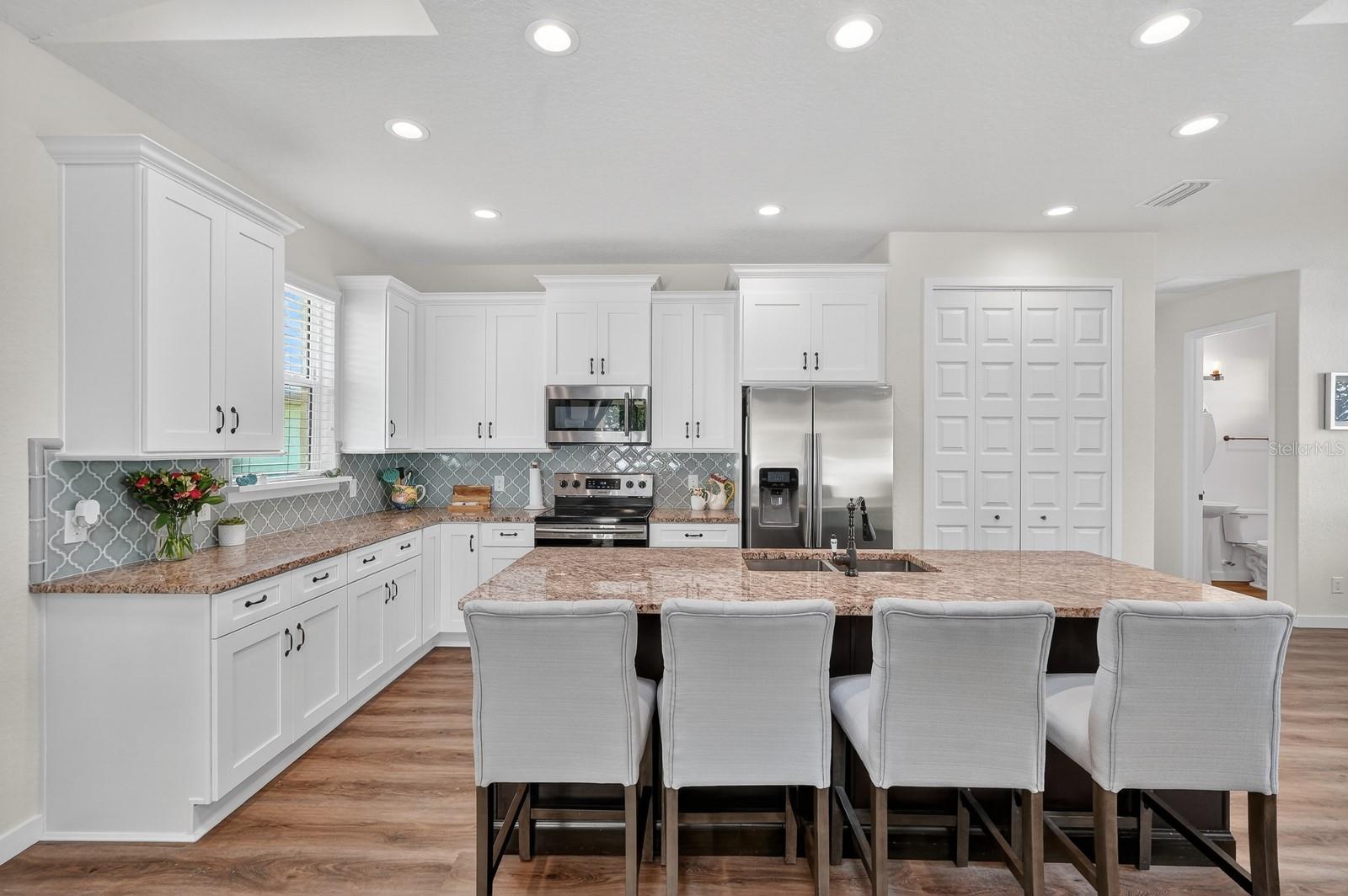 AVALON BY SEA - Residential