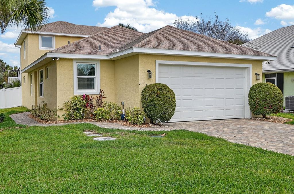 Photo of 141 Capri Drive, Ormond Beach, FL 32176 (MLS # FC317343)