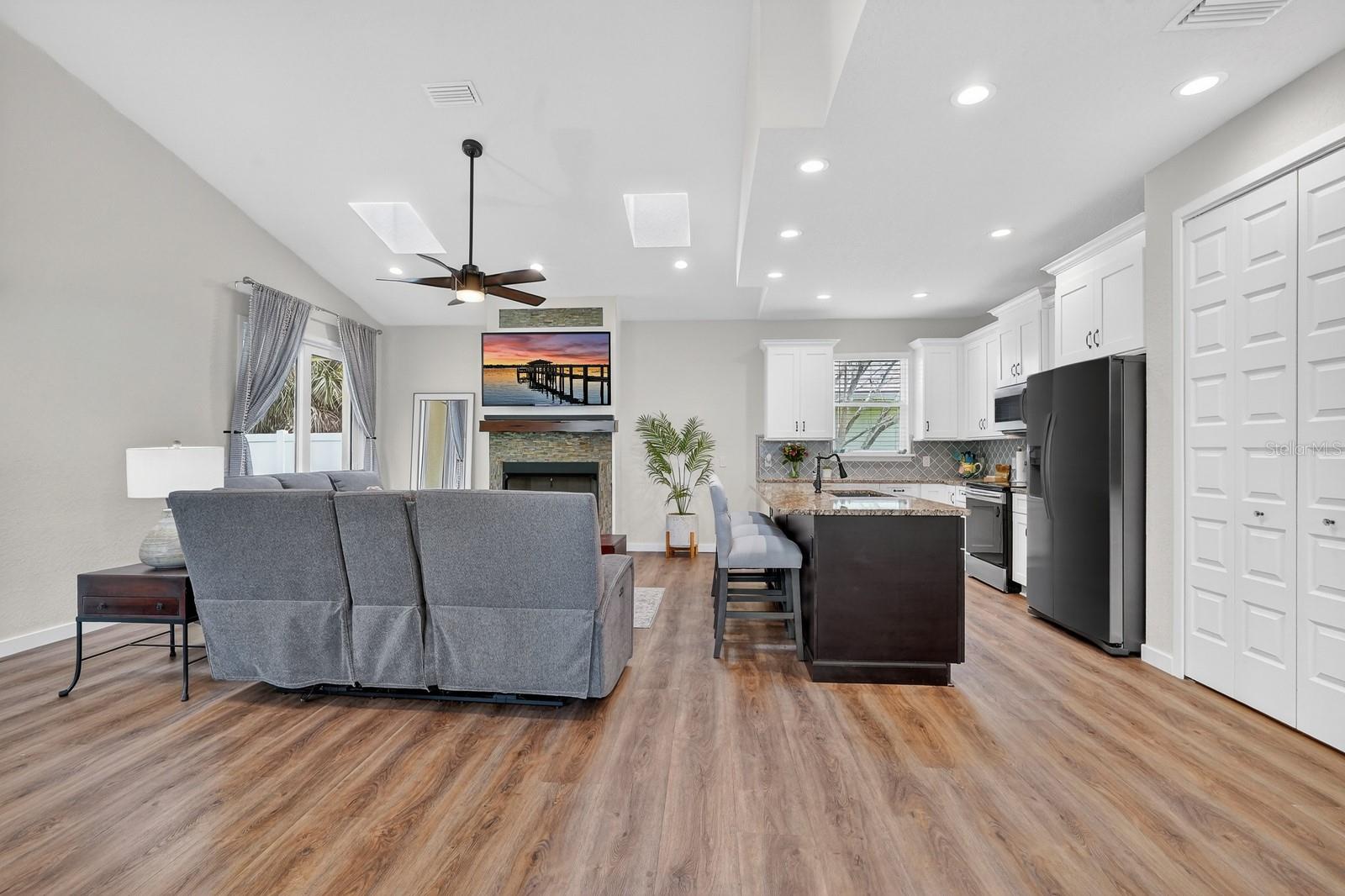 AVALON BY SEA - Residential