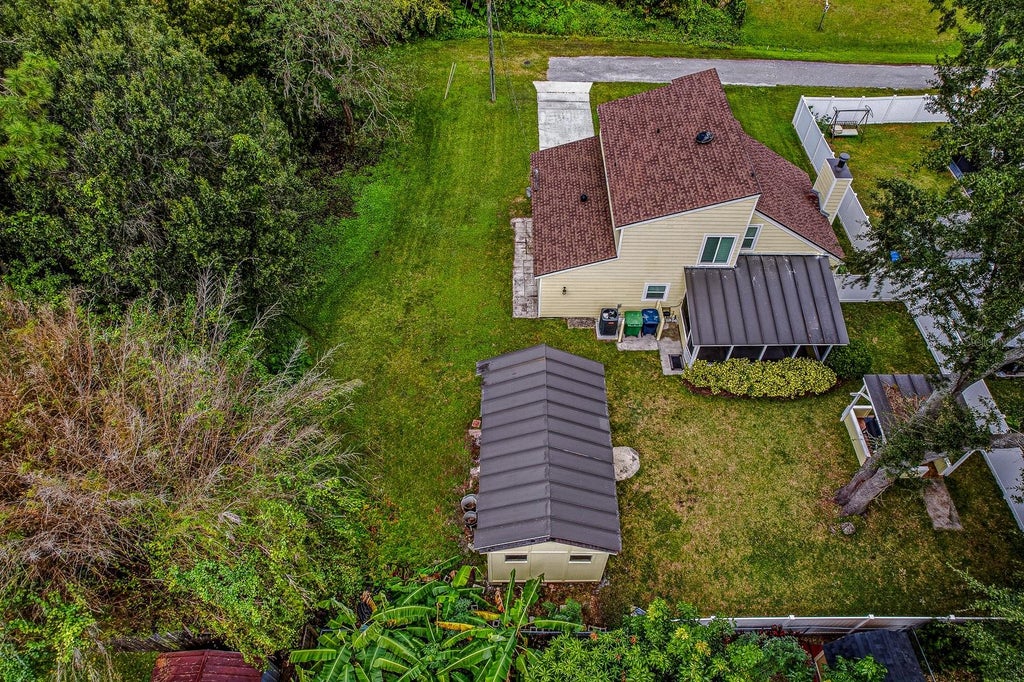 Photo of 5015 E 112th Avenue, Tampa, FL 33617 (MLS # TB8562932)