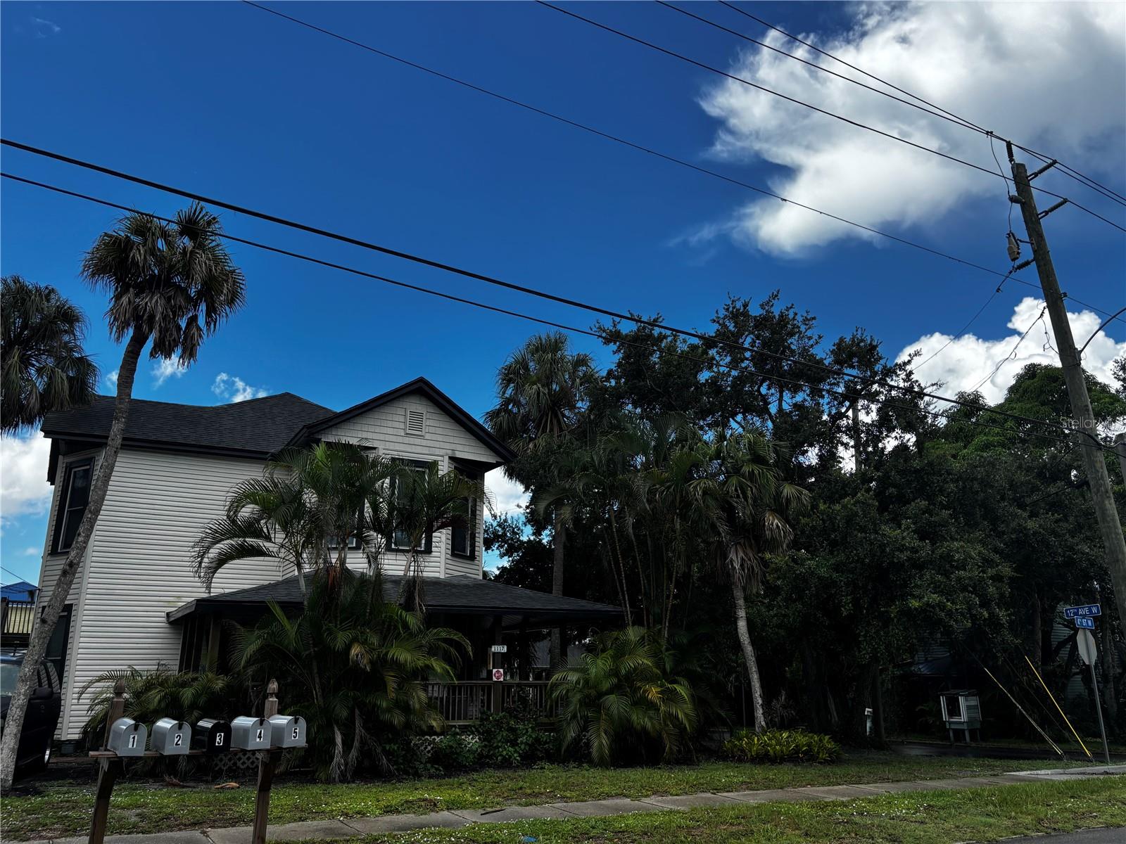 1117 4TH STREET W