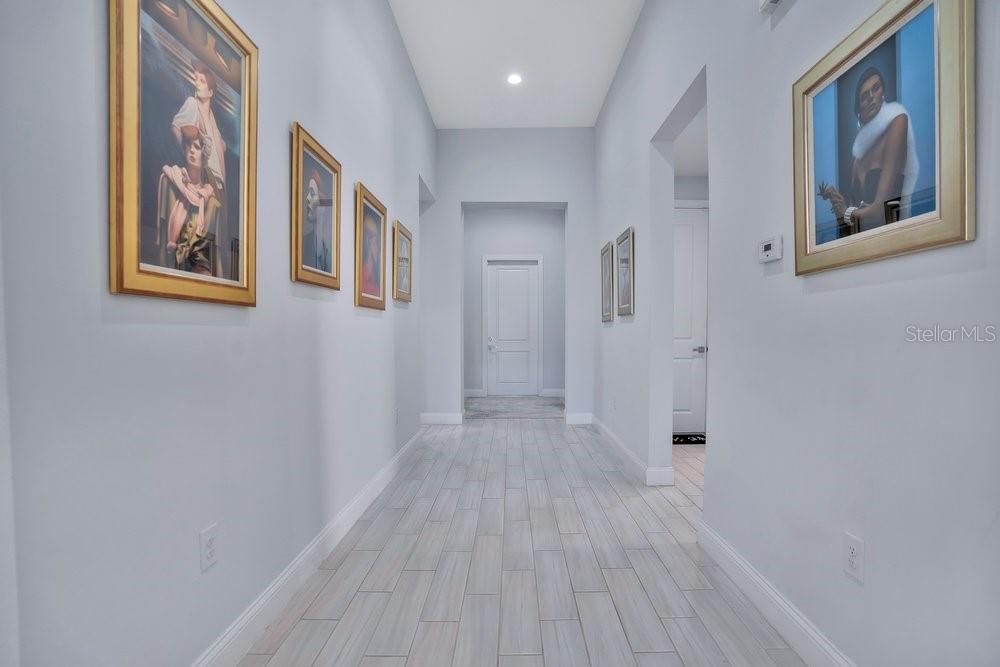 10481 ROYAL CYPRESS WAY