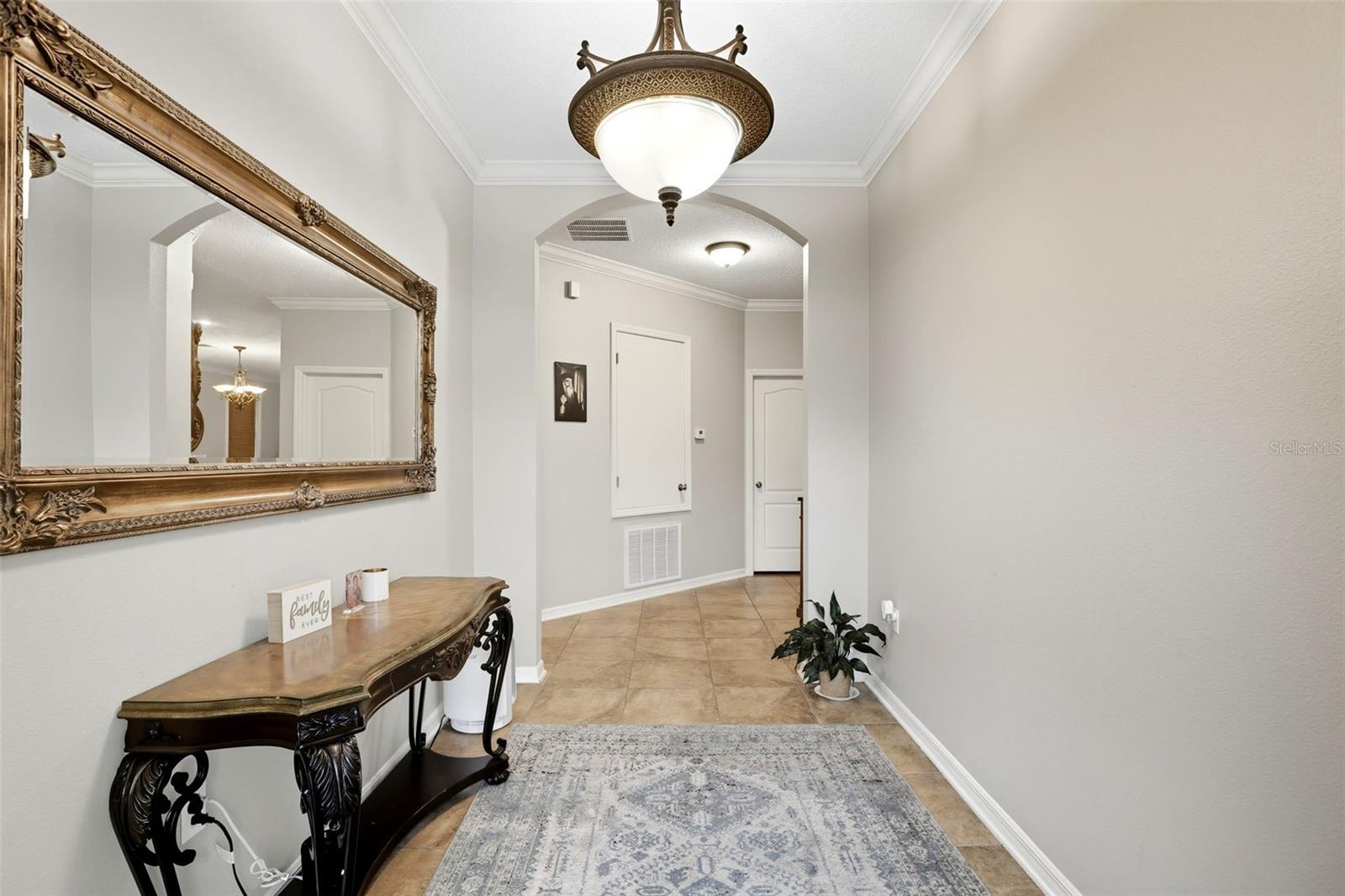 BELLA VIDA - Residential Lease