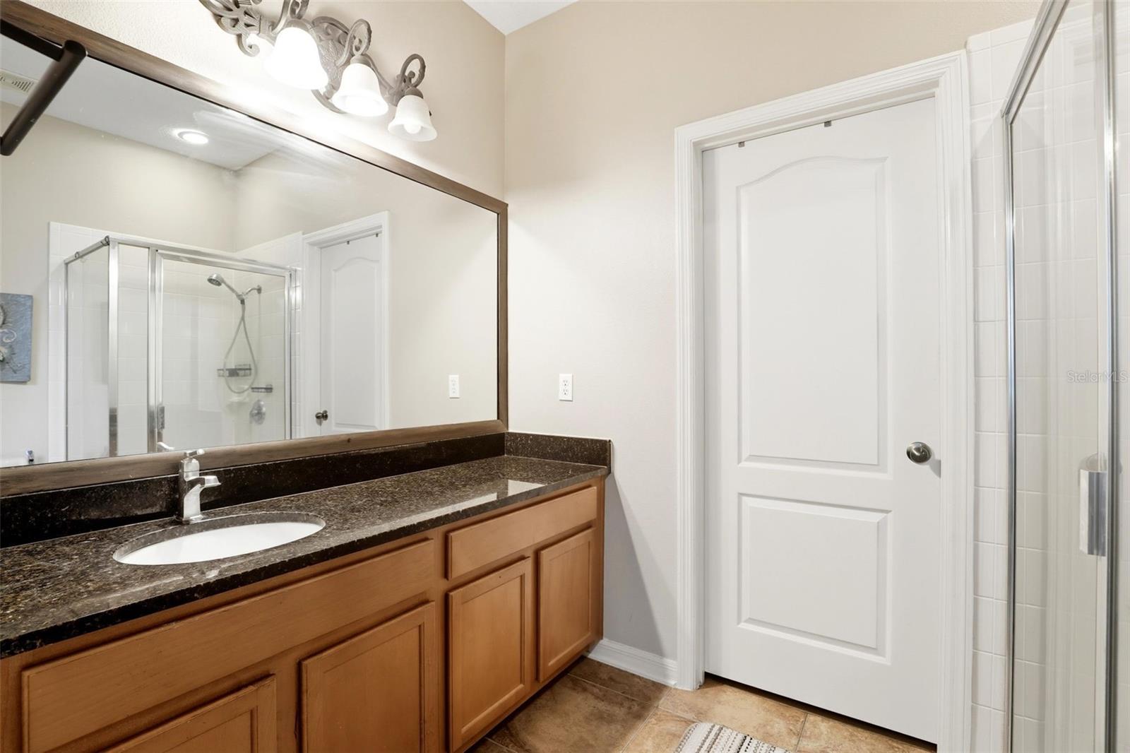 BELLA VIDA - Residential Lease