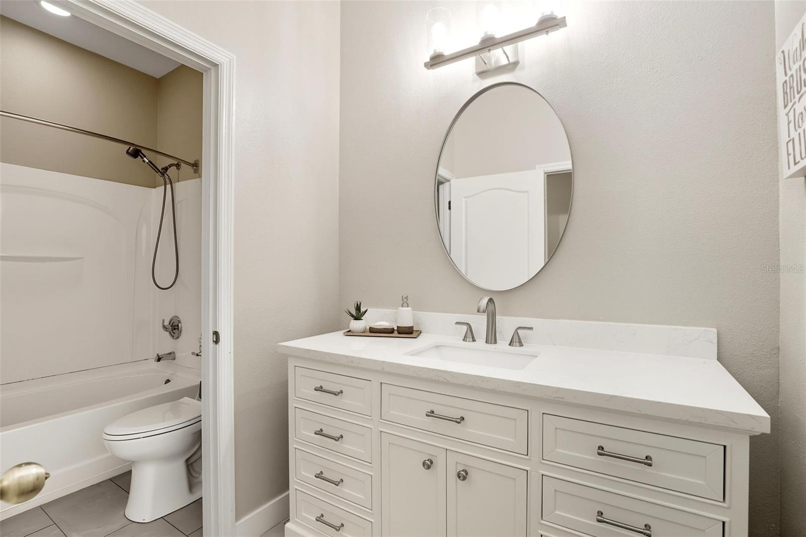 BELLA VIDA - Residential Lease