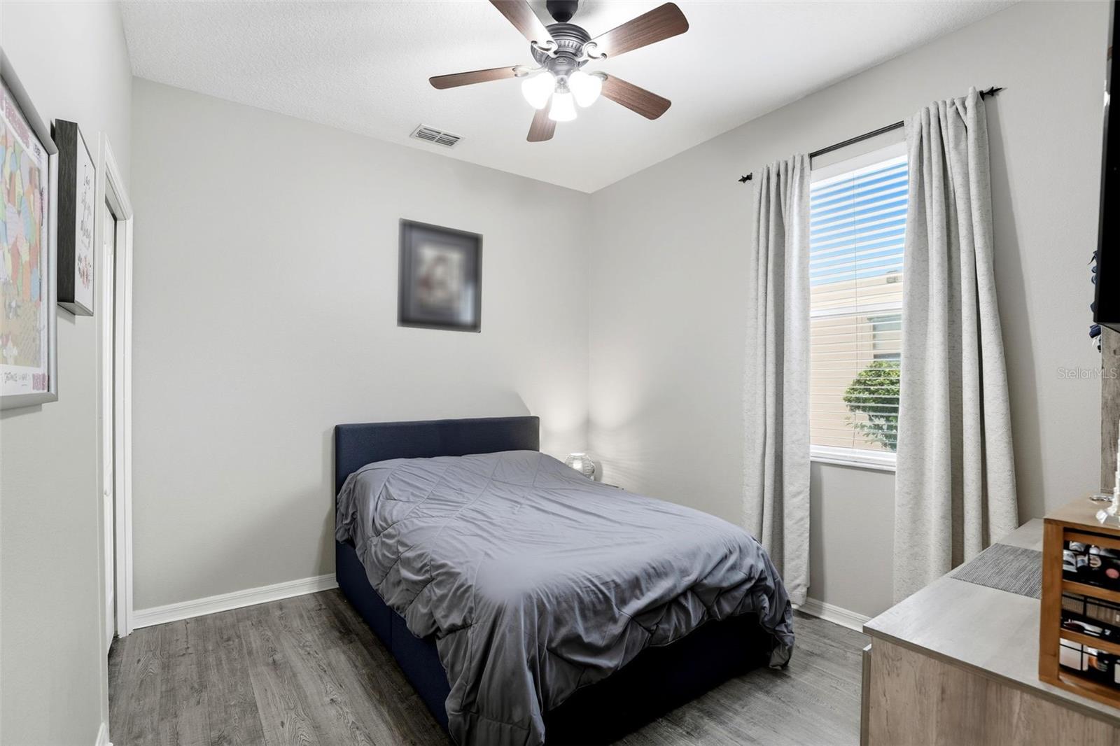 BELLA VIDA - Residential Lease