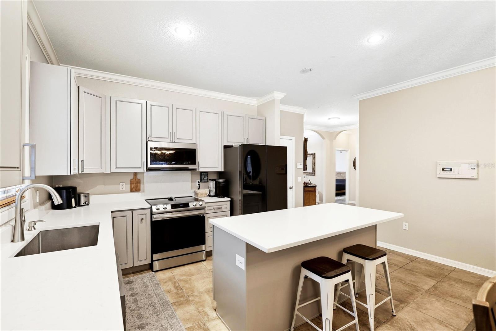 BELLA VIDA - Residential Lease