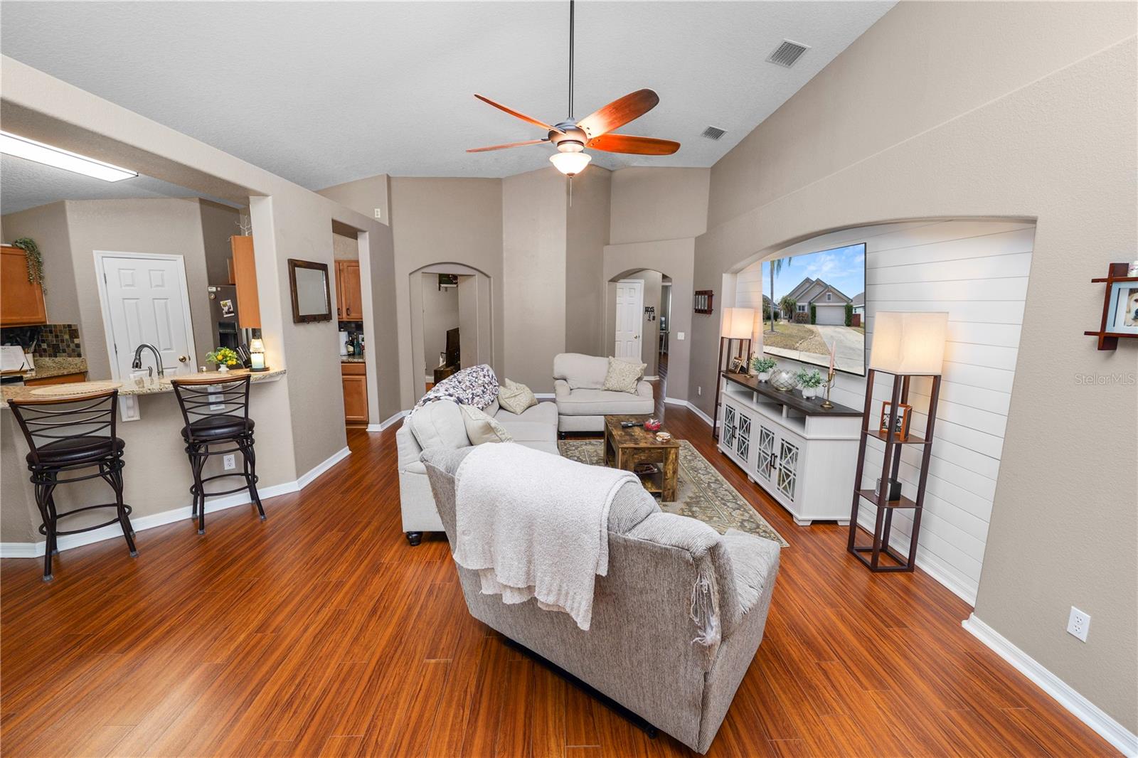 BUCKEYE POINTE - Residential