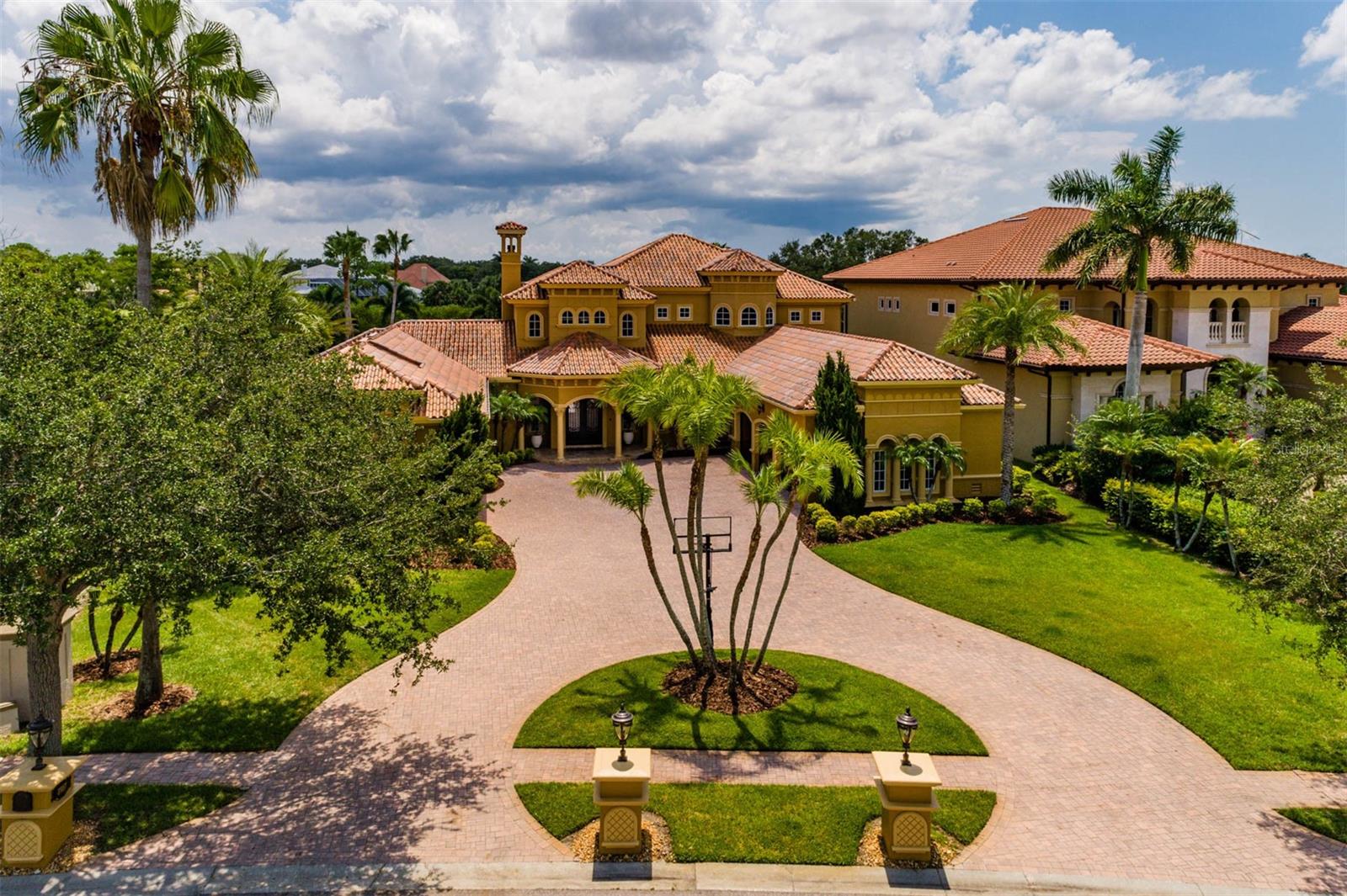 BAYOU CLUB ESTATES TR 2 PH 3 - Residential