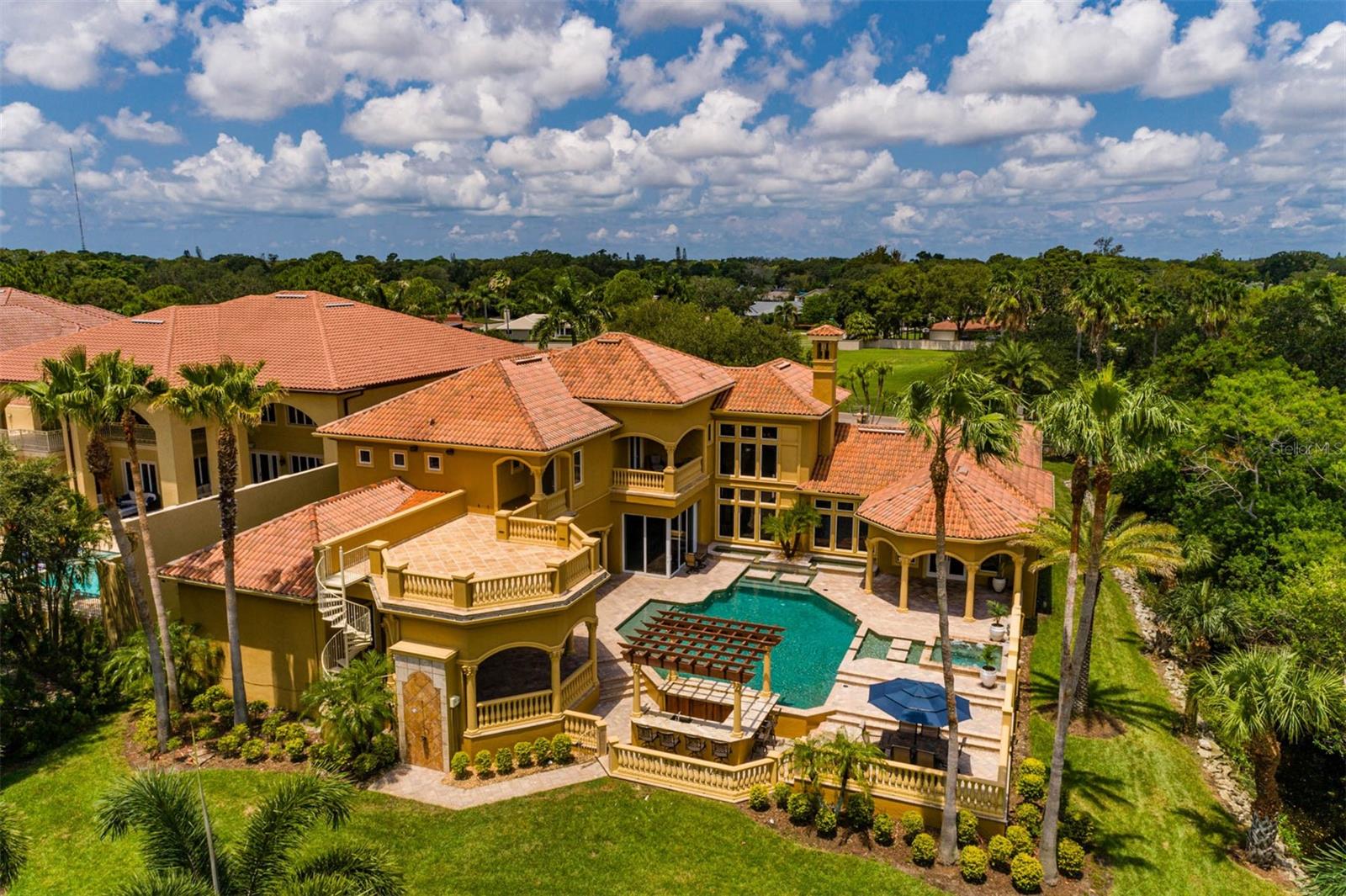 BAYOU CLUB ESTATES TR 2 PH 3 - Residential