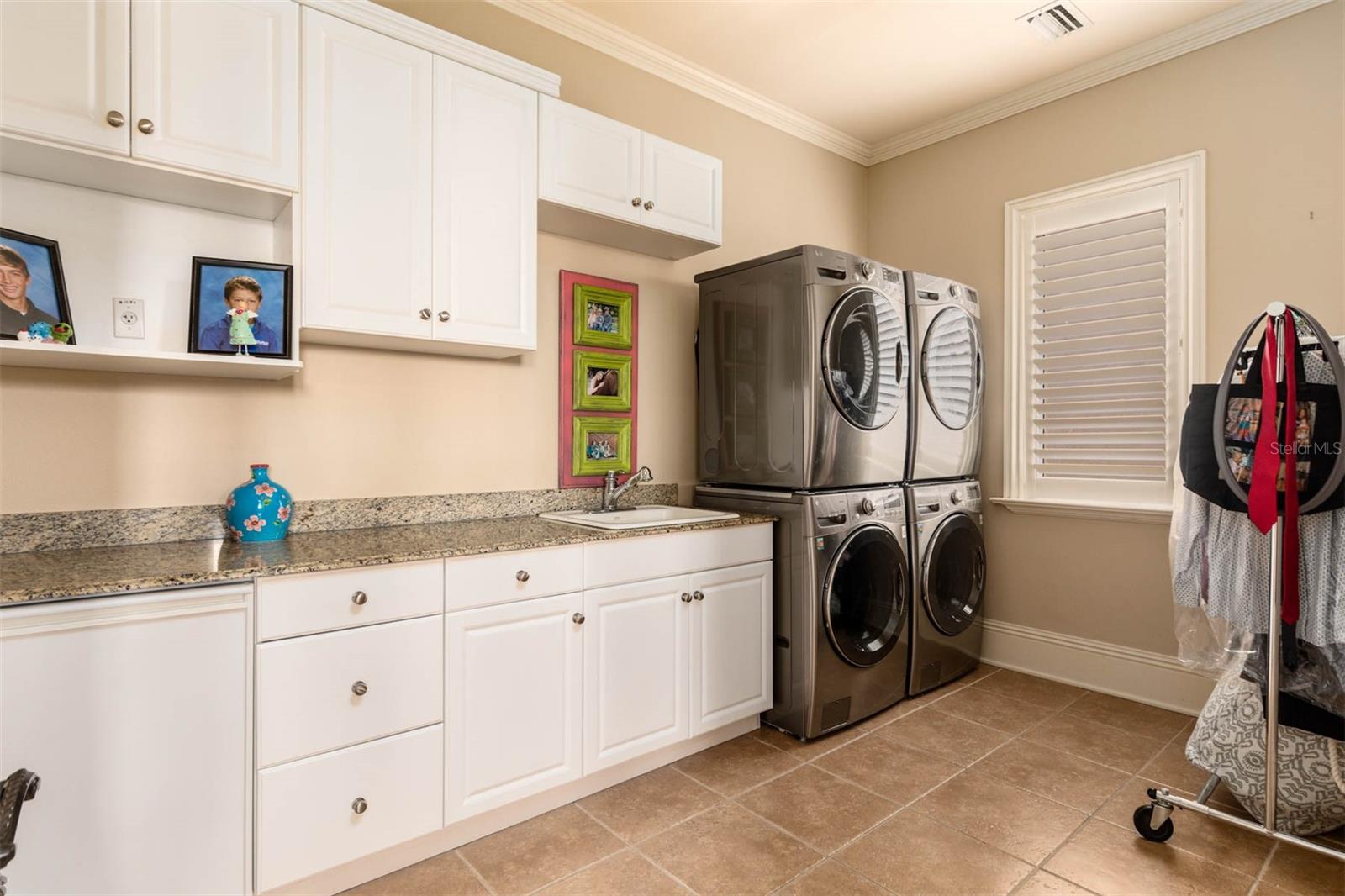 BAYOU CLUB ESTATES TR 2 PH 3 - Residential