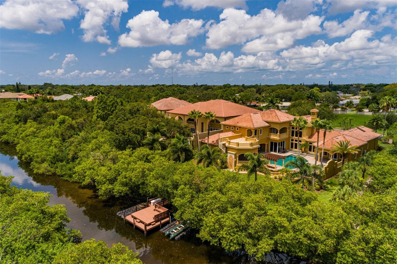 BAYOU CLUB ESTATES TR 2 PH 3 - Residential