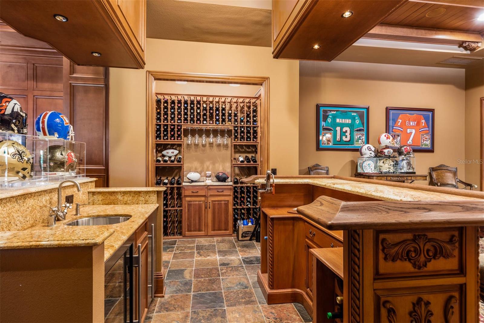 BAYOU CLUB ESTATES TR 2 PH 3 - Residential