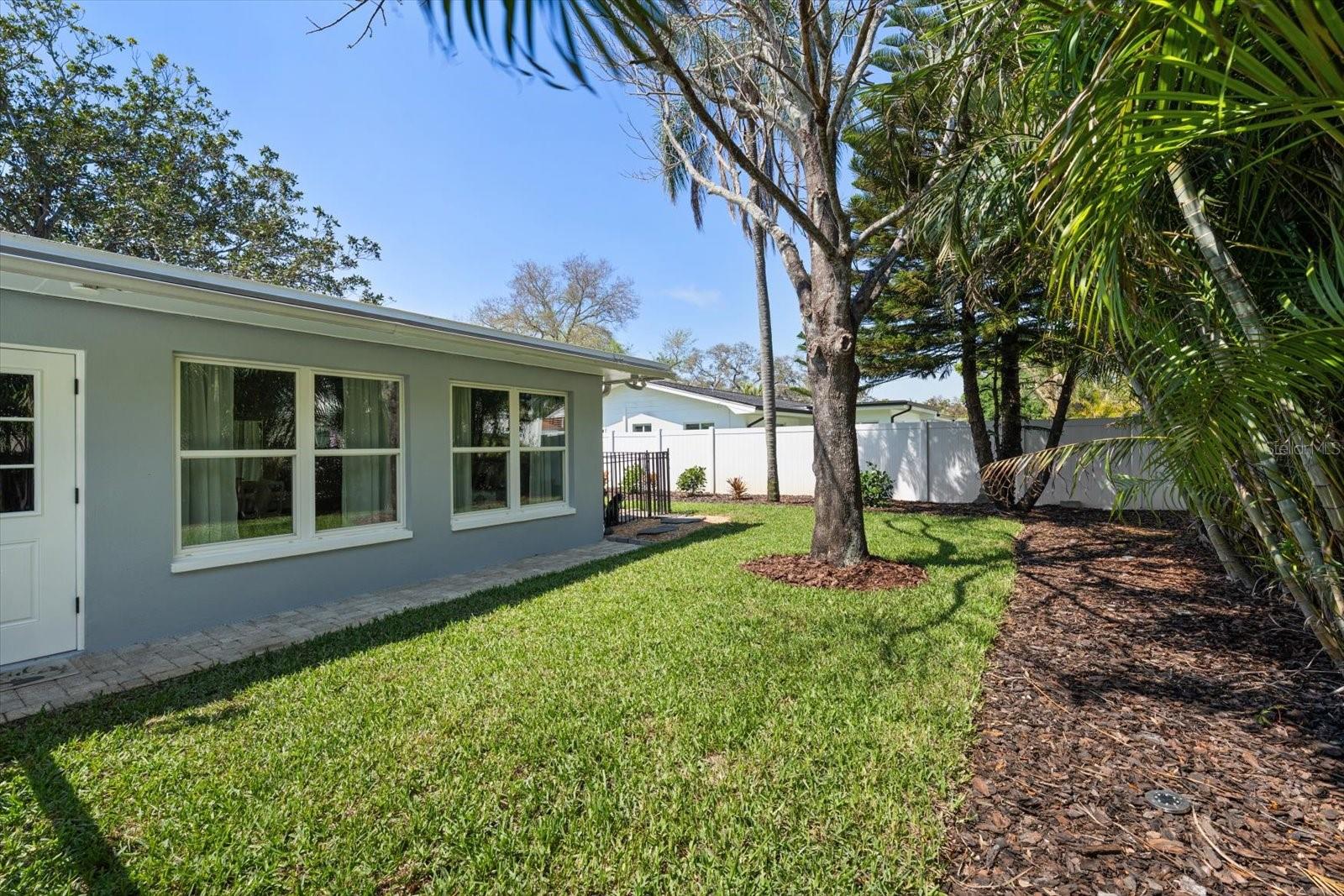 SHERWOOD ESTATES - Residential