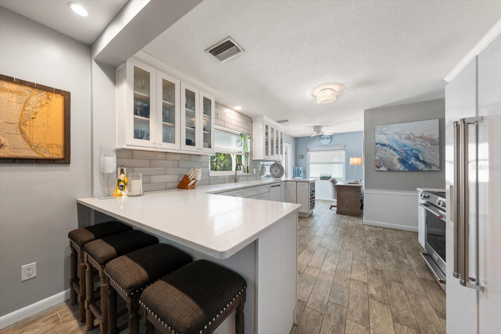 SHERWOOD ESTATES - Residential