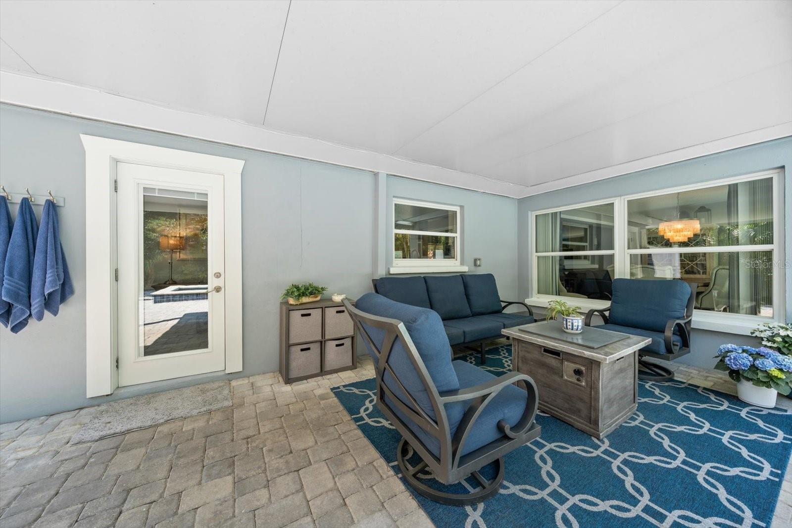 SHERWOOD ESTATES - Residential