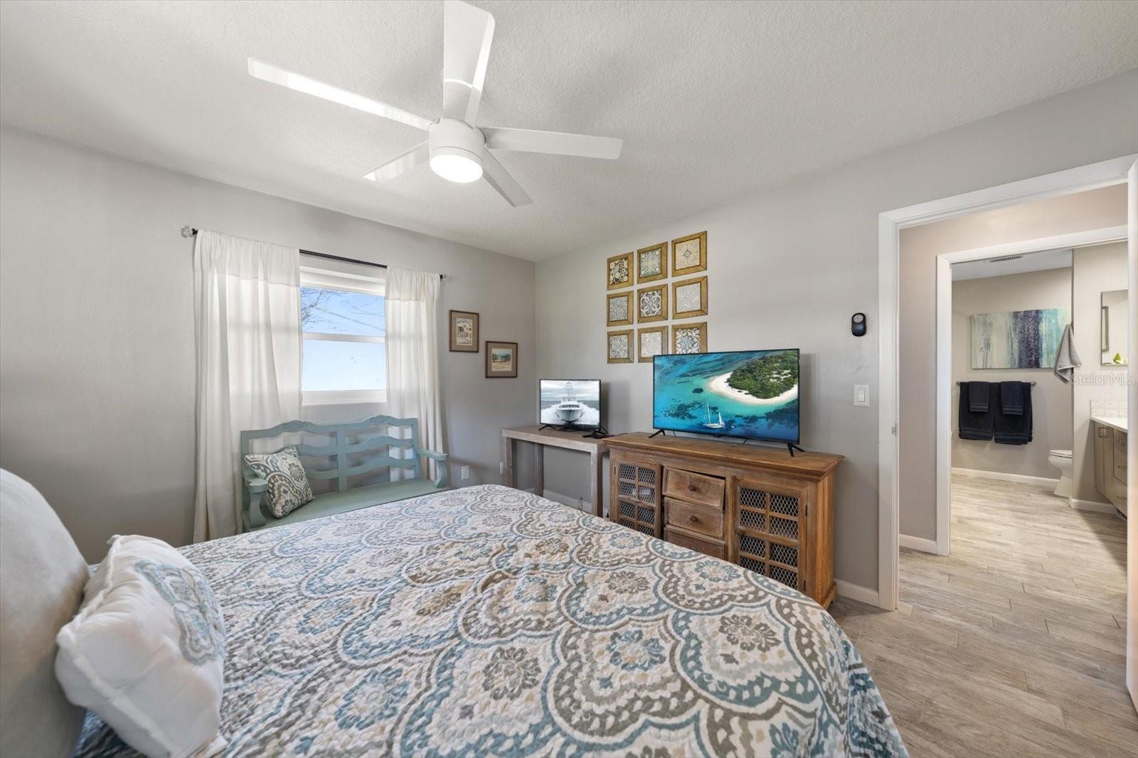 SHERWOOD ESTATES - Residential