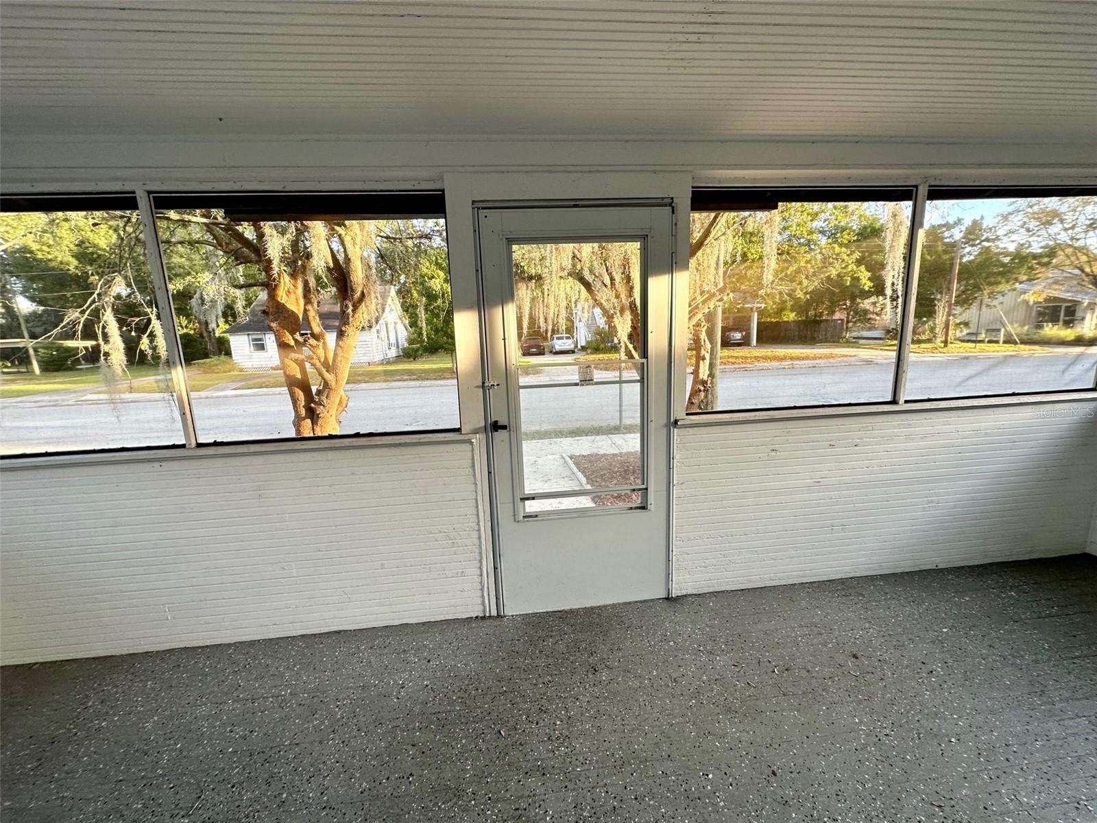 J B BAILEY ESTATE JENKINS SUB - Residential Lease