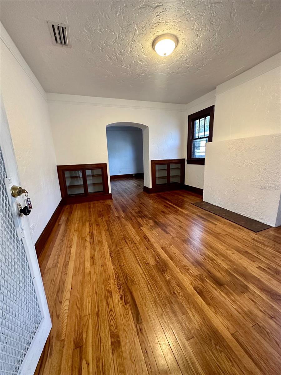 J B BAILEY ESTATE JENKINS SUB - Residential Lease