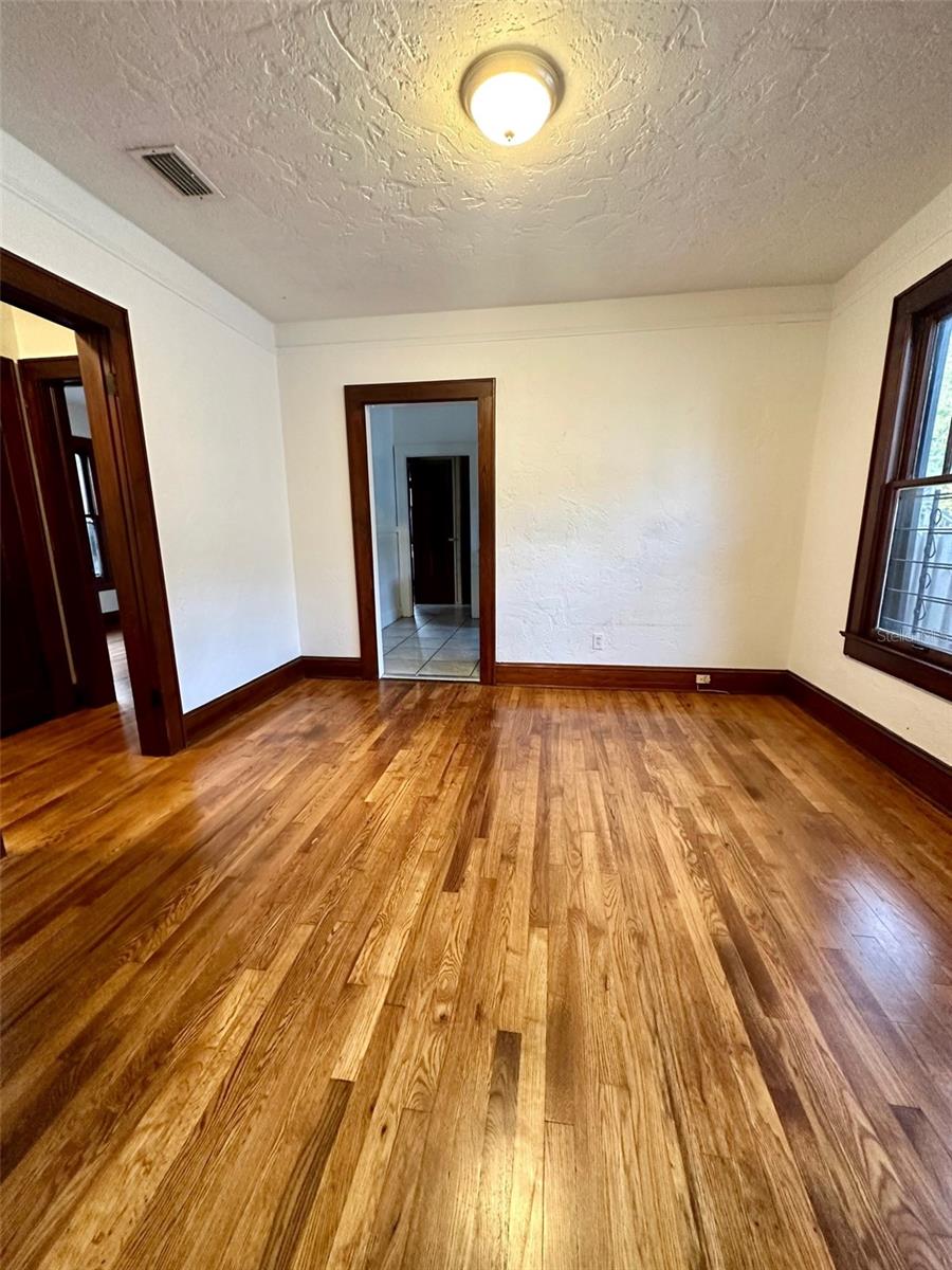 J B BAILEY ESTATE JENKINS SUB - Residential Lease