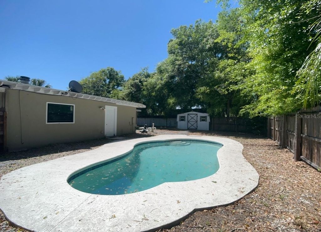 Photo of 1510 Hollis Drive, Orlando, FL 32822 (MLS # O6352315)