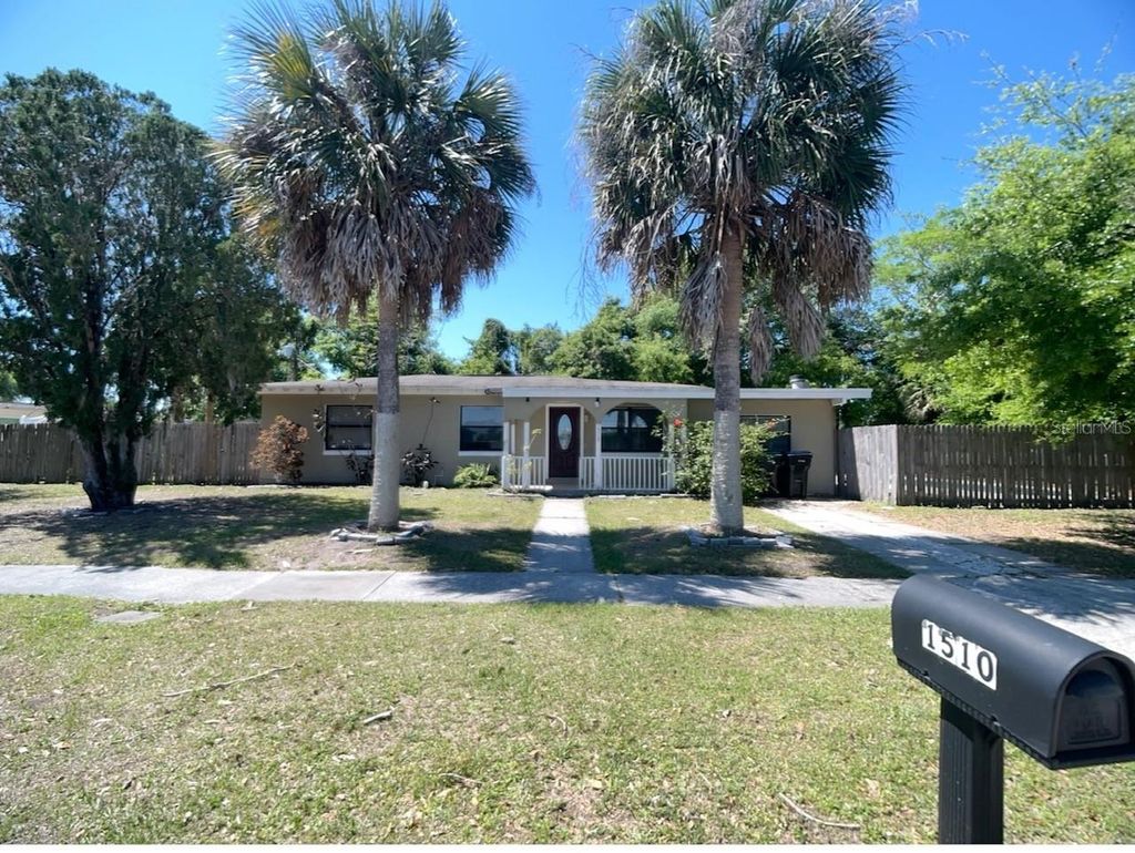 Photo of 1510 Hollis Drive, Orlando, FL 32822 (MLS # O6352315)