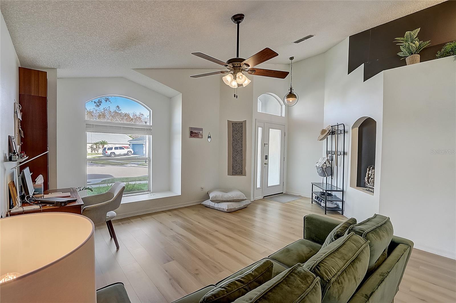 WATERFORD LAKES TR N32 - Residential