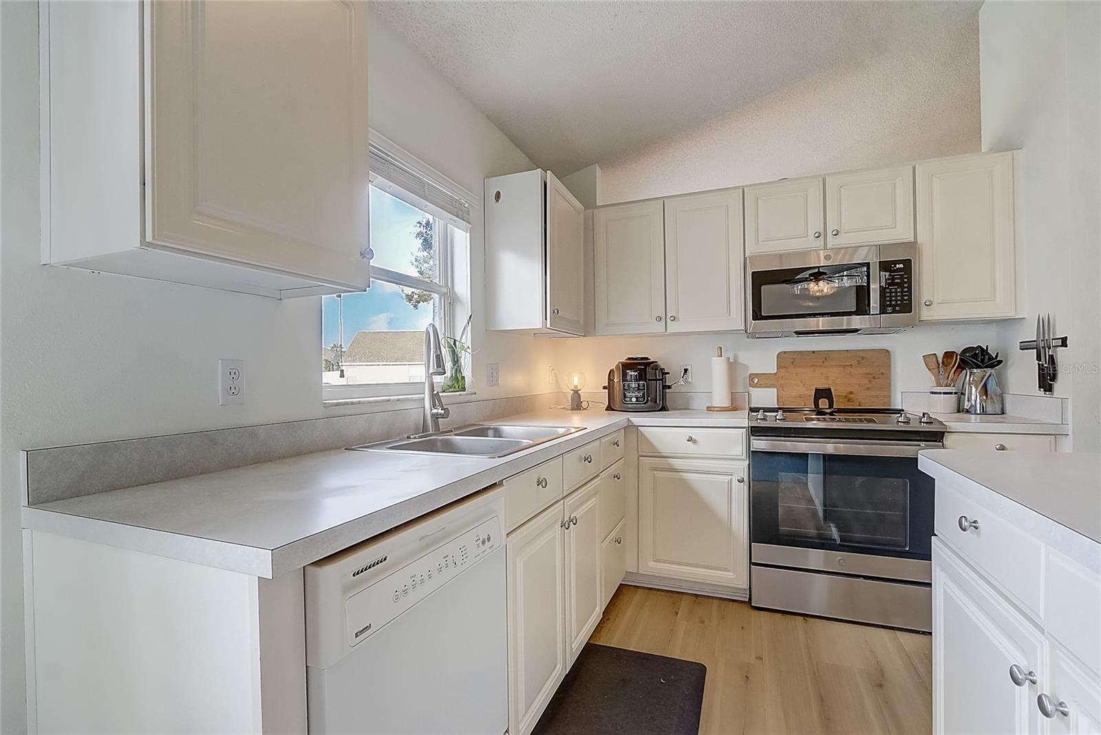 WATERFORD LAKES TR N32 - Residential
