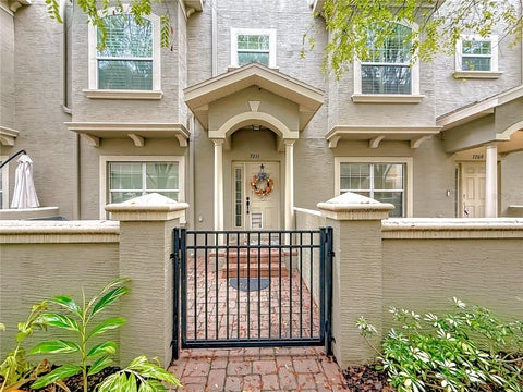 Photo of 7211 101st Lane, Seminole, FL 33772 (MLS # O6449165)