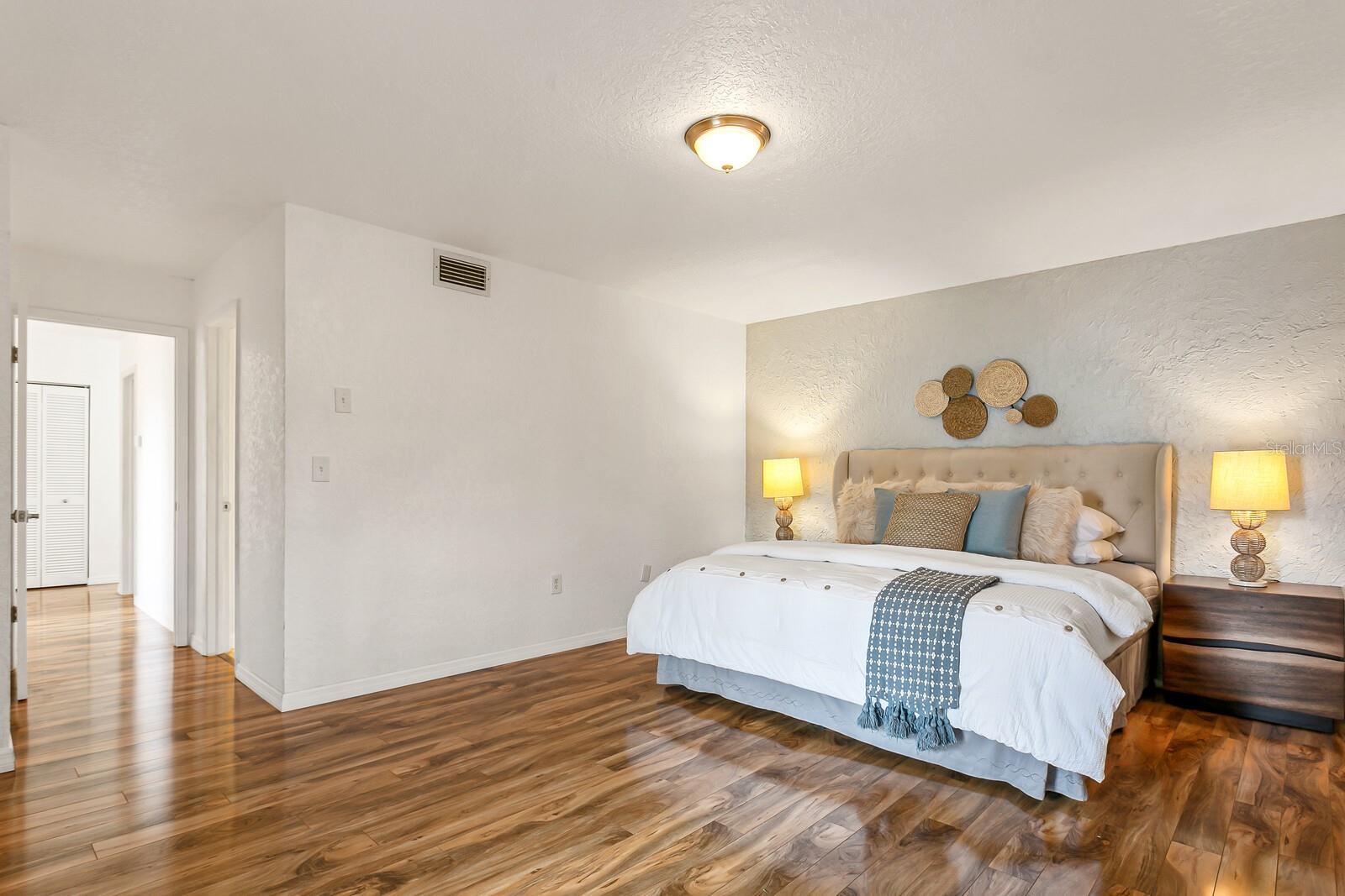 CLEARWATER COVE - Residential