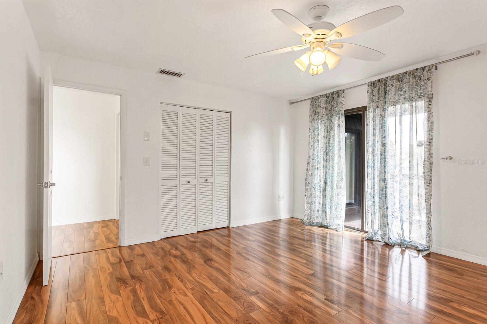 CLEARWATER COVE - Residential