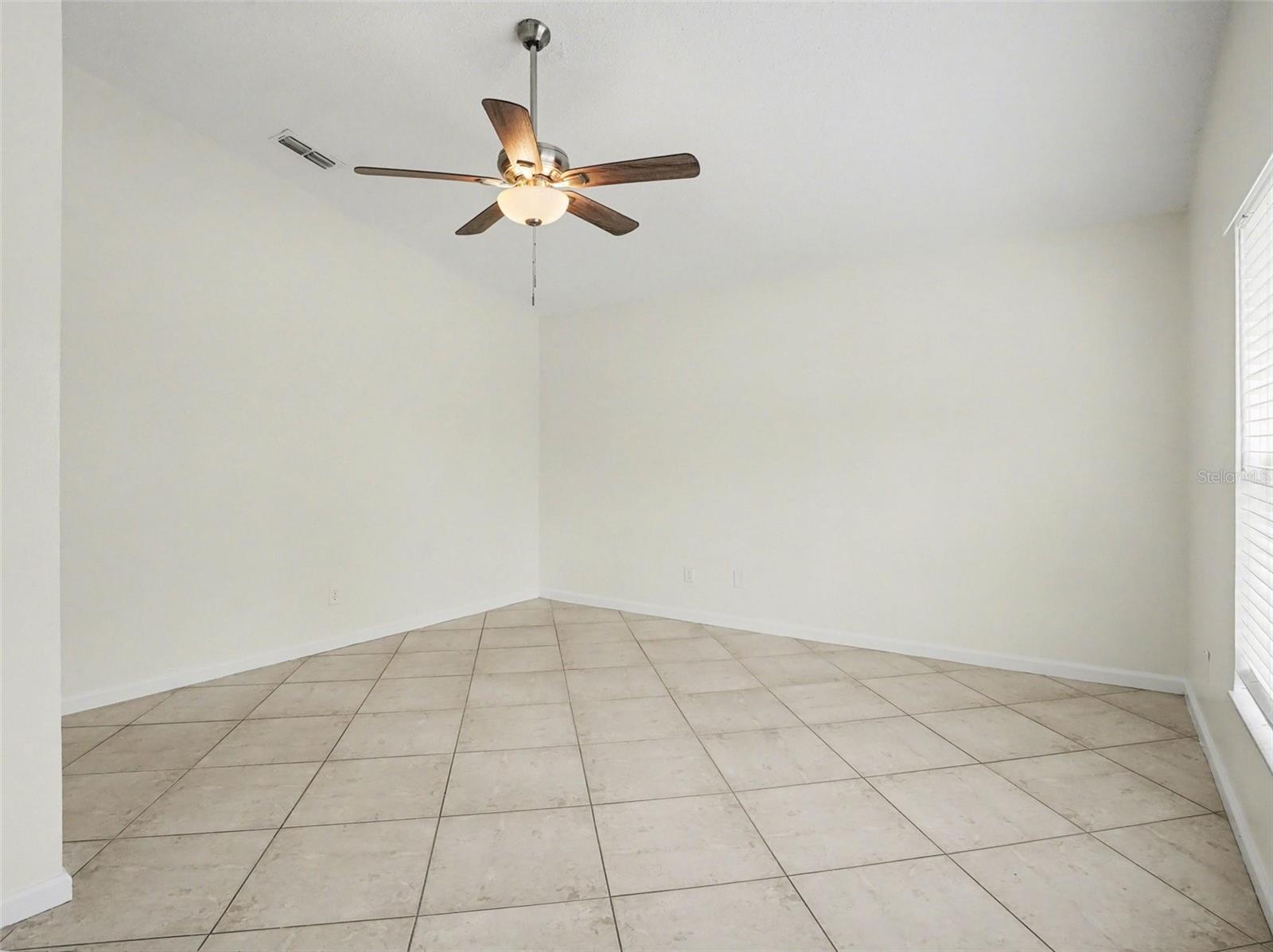 WESTON HILLS SUB - Residential