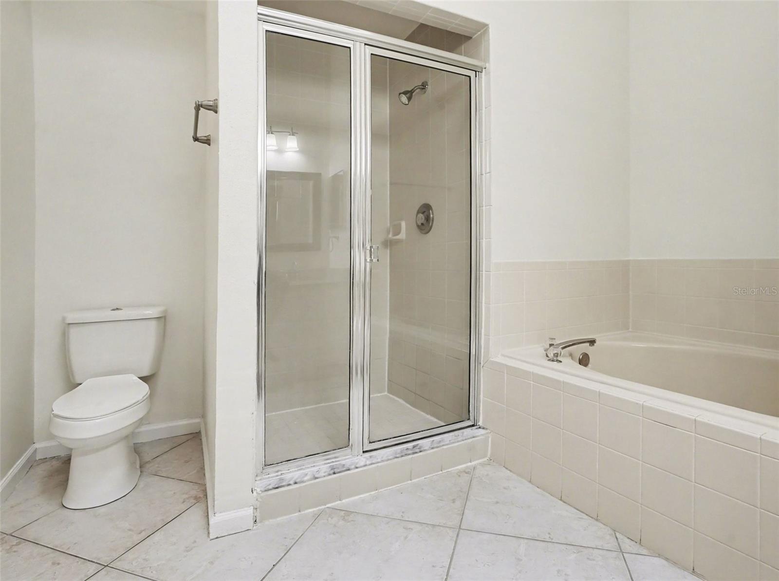 WESTON HILLS SUB - Residential