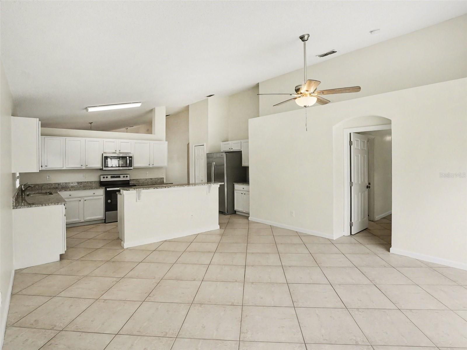 WESTON HILLS SUB - Residential